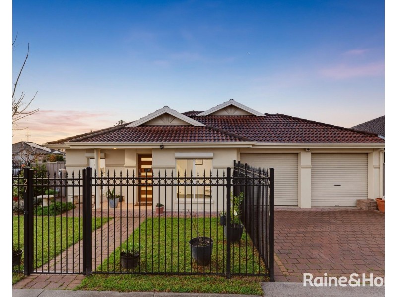 27 Selkirk Avenue, Seaton SA 5023