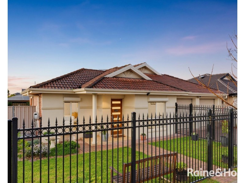 27 Selkirk Avenue, Seaton SA 5023