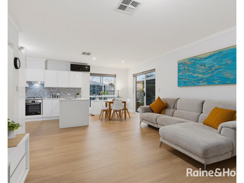 27 Selkirk Avenue, Seaton SA 5023