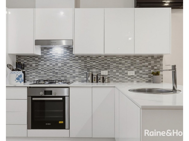 27 Selkirk Avenue, Seaton SA 5023