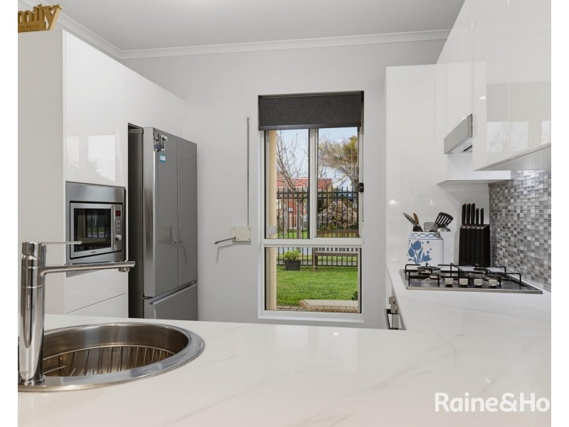 27 Selkirk Avenue, Seaton SA 5023