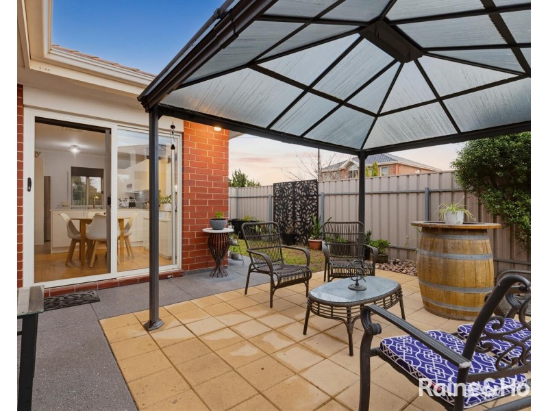 27 Selkirk Avenue, Seaton SA 5023