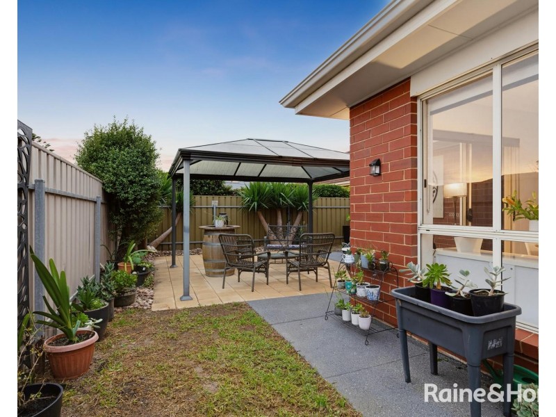27 Selkirk Avenue, Seaton SA 5023