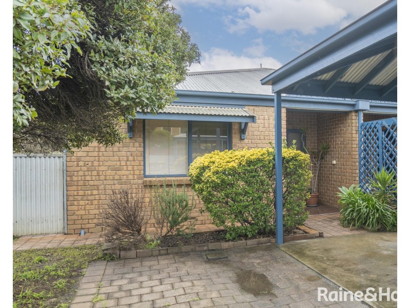 1/2 Loveday Street, Goolwa SA 5214