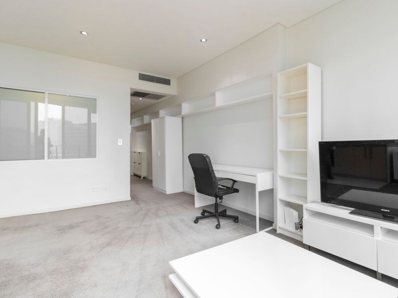 909 718 George Street, Sydney NSW 2000