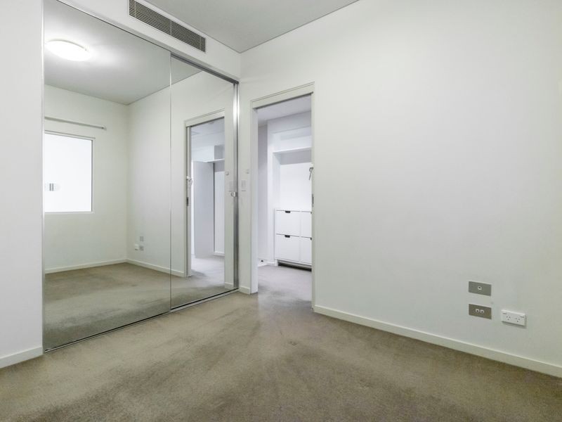 909 718 George Street, Sydney NSW 2000