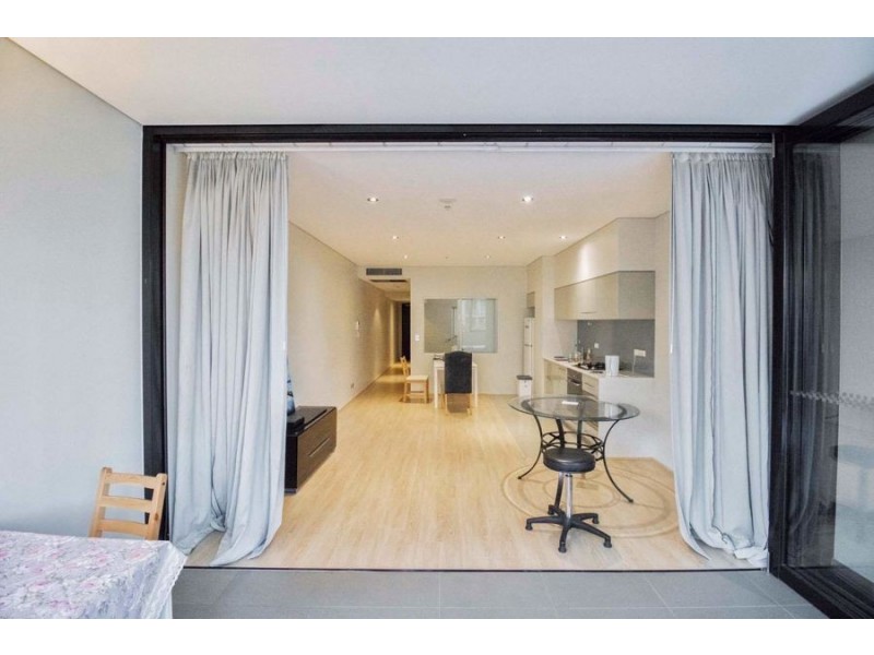 Unit 304 718 George Street, Sydney NSW 2000