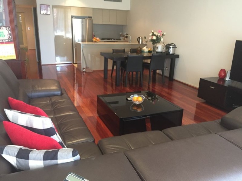 Unit 1001 718 George Street, Sydney NSW 2000