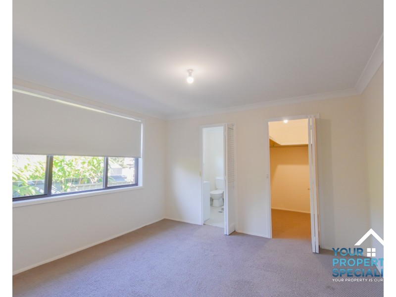 16 Griffiths Avenue, Camden South NSW 2570