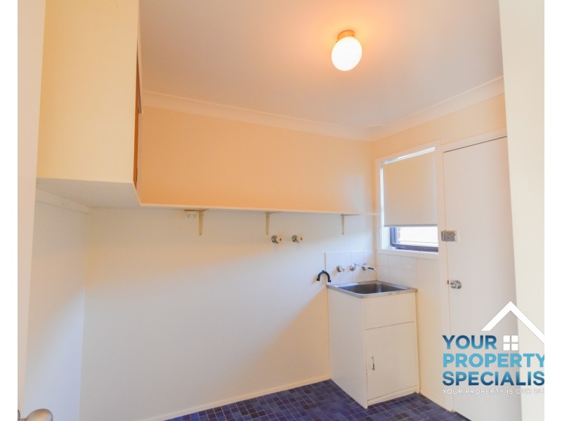 16 Griffiths Avenue, Camden South NSW 2570