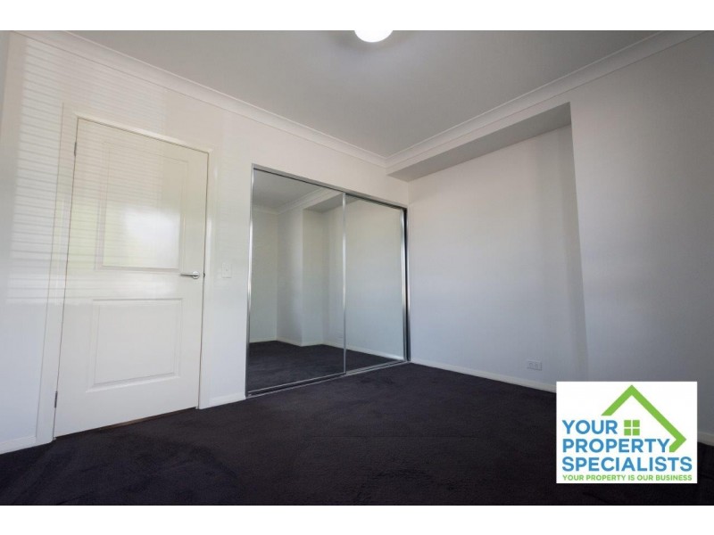 25 Faverolle Drive, Spring Farm NSW 2570