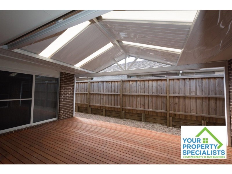 25 Faverolle Drive, Spring Farm NSW 2570