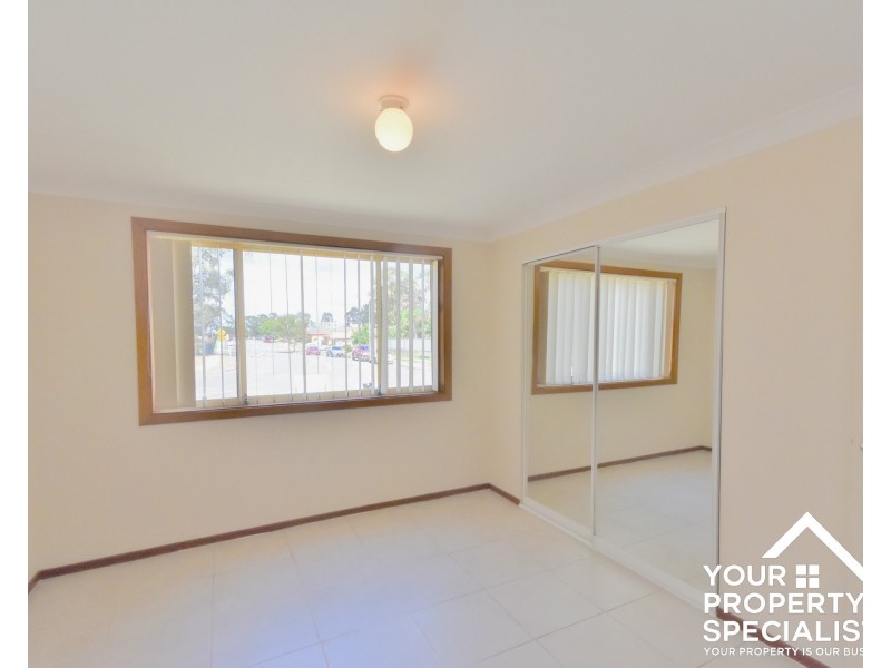 33 Starling Street, Green Valley NSW 2168