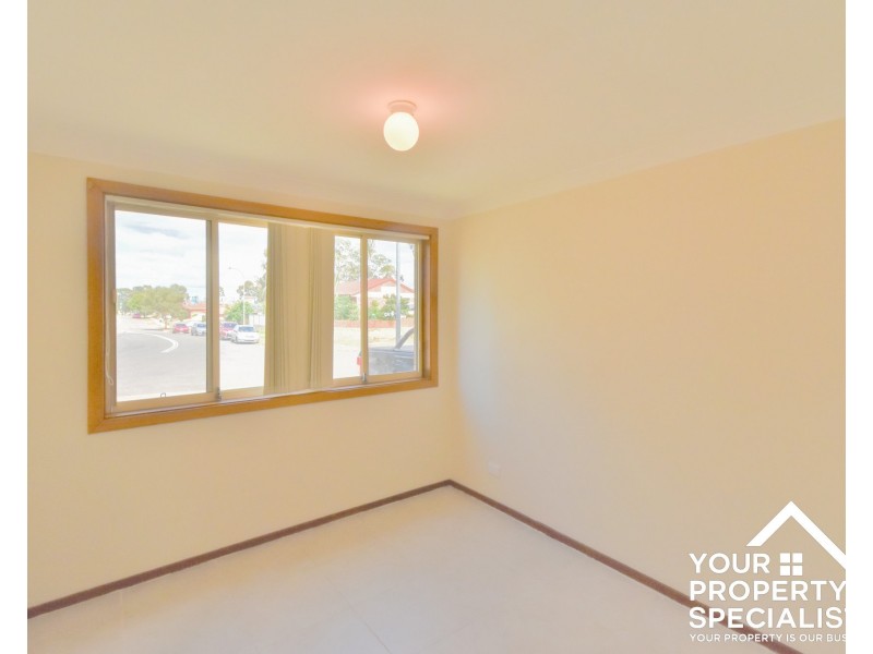 33 Starling Street, Green Valley NSW 2168