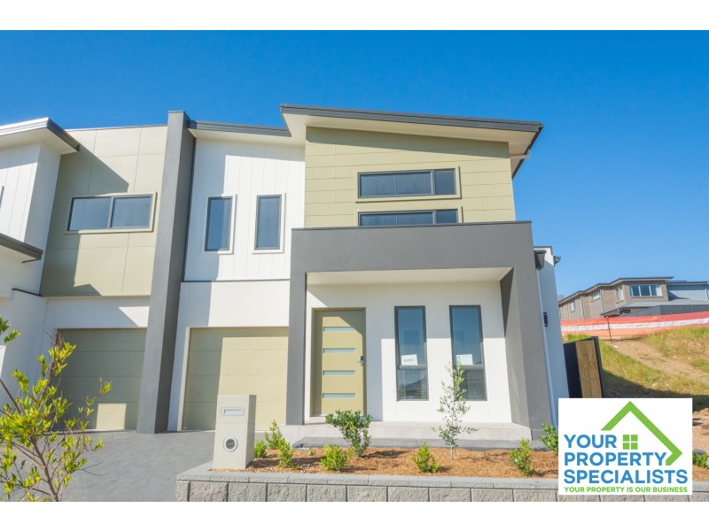 7B Lowndes Drive, Oran Park NSW 2570