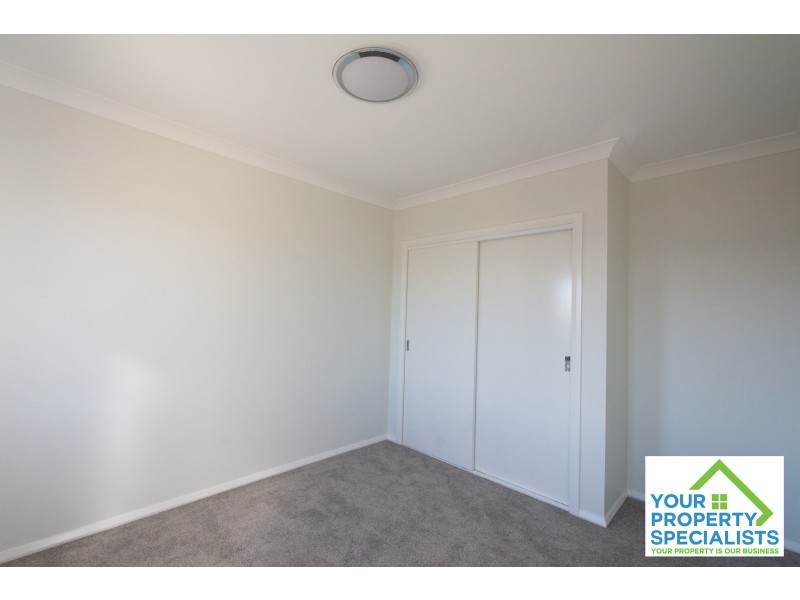 7B Lowndes Drive, Oran Park NSW 2570