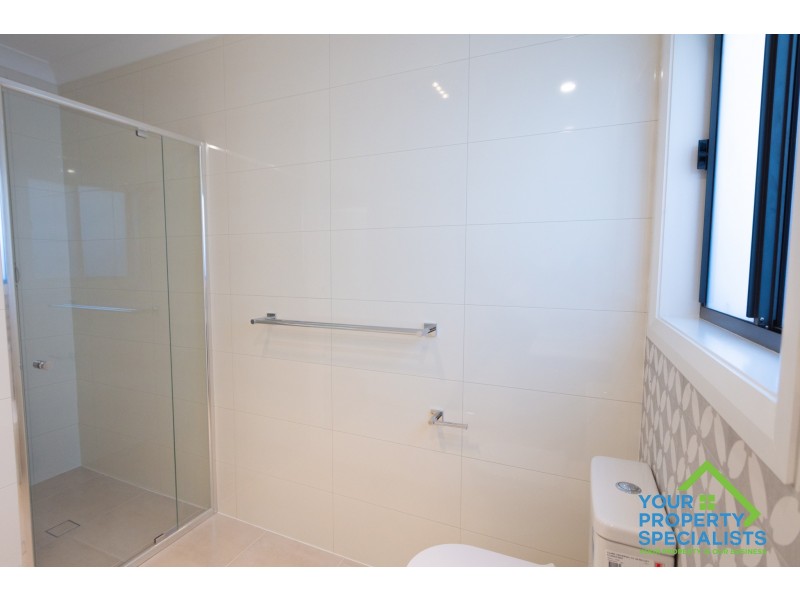 7B Lowndes Drive, Oran Park NSW 2570