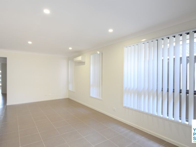 19 Lawrence Street, Oran Park NSW 2570