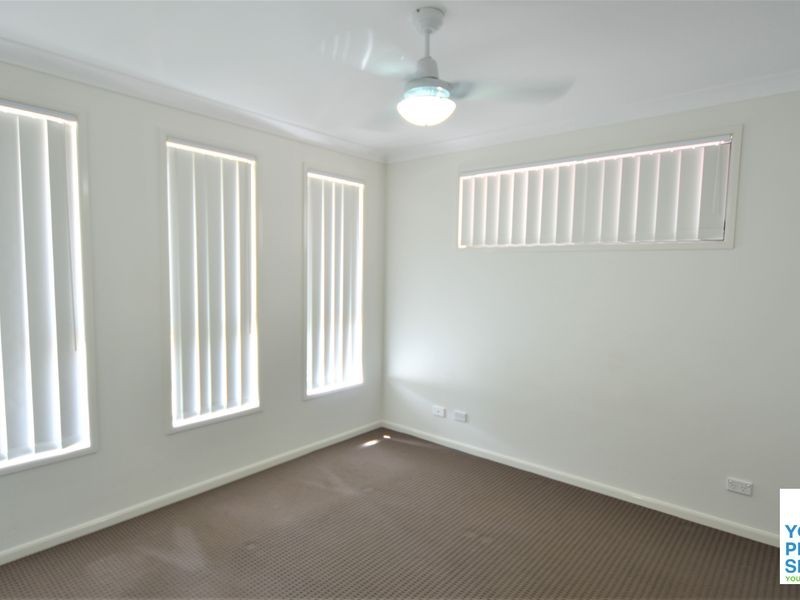 19 Lawrence Street, Oran Park NSW 2570