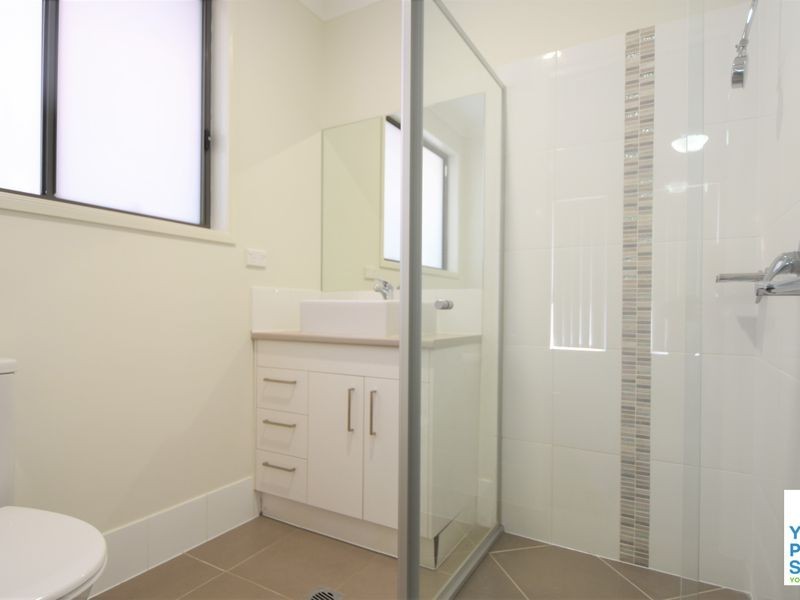 19 Lawrence Street, Oran Park NSW 2570