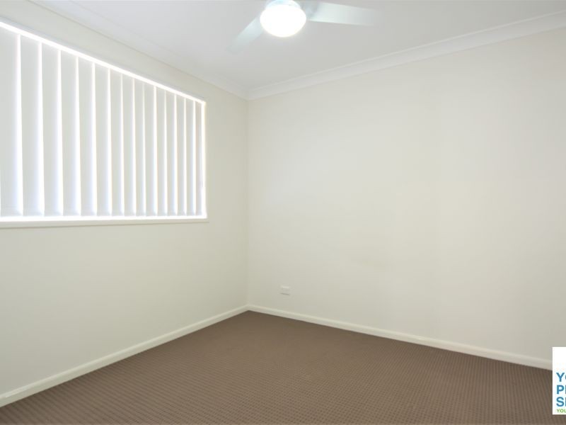 19 Lawrence Street, Oran Park NSW 2570