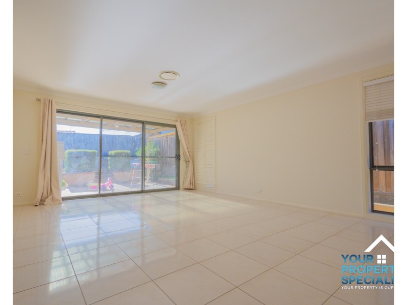 9 Hinton Drive, Spring Farm NSW 2570