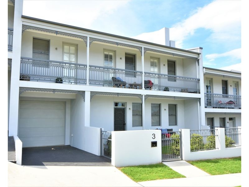 3 Rosalie Avenue, Camden NSW 2570