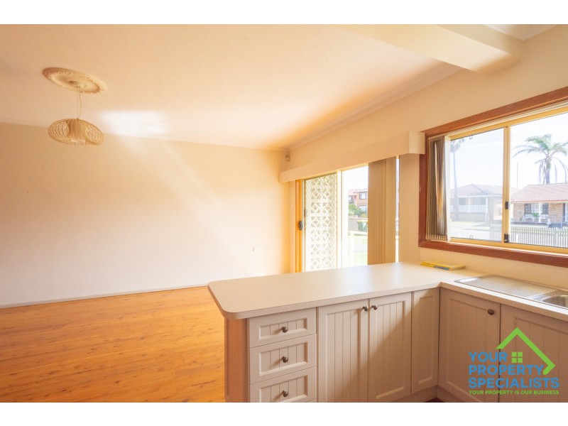 1/13 Osborne Parade, Warilla NSW 2528