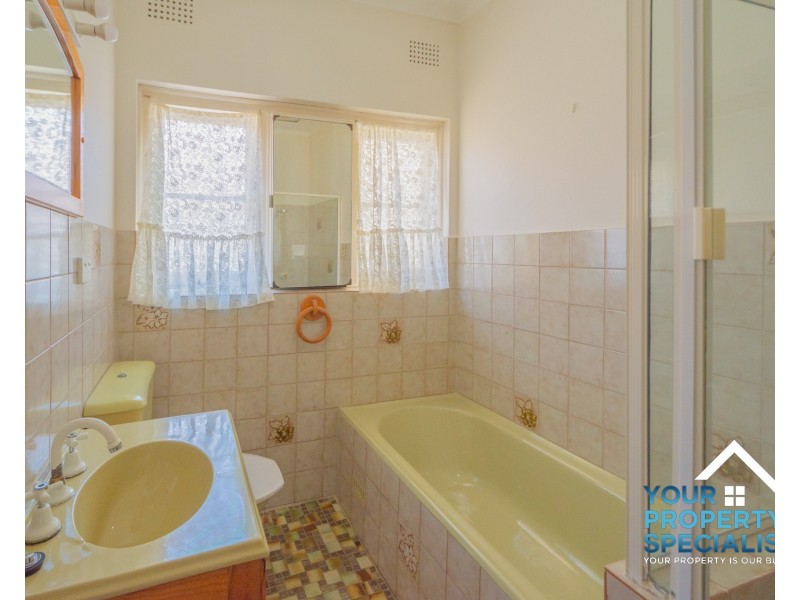 7 Mcculloch Street, Russell Lea NSW 2046