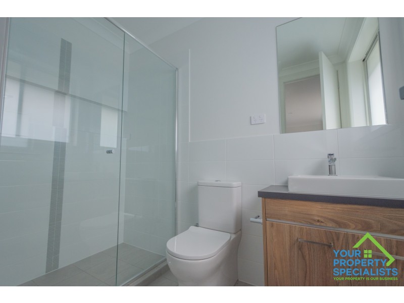 15 Renshaw Street, Catherine Field NSW 2557
