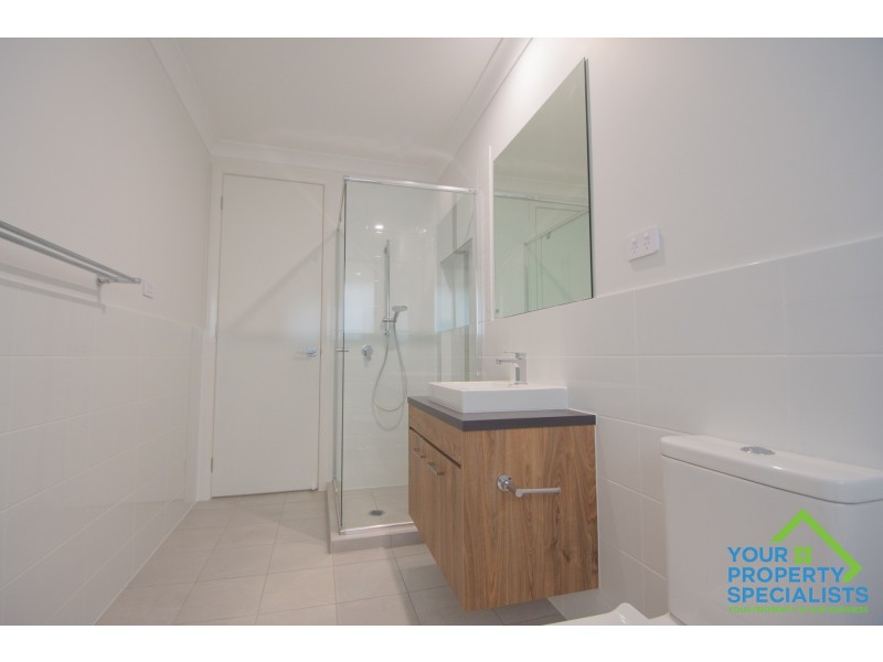 15 Renshaw Street, Catherine Field NSW 2557