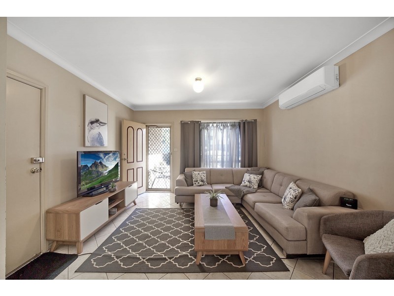 3/46 Chamberlain Street, Campbelltown NSW 2560