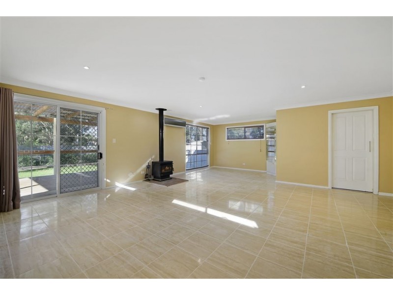 8 Swain Street, Moorebank NSW 2170