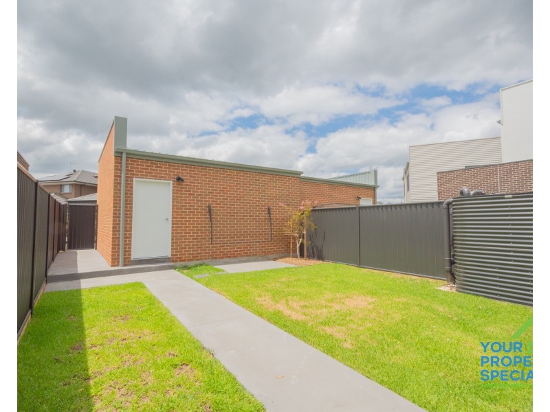 163 Passiflora Avenue, Denham Court NSW 2565