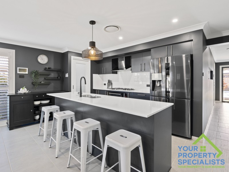 39 Kingsman Avenue, Elderslie NSW 2570