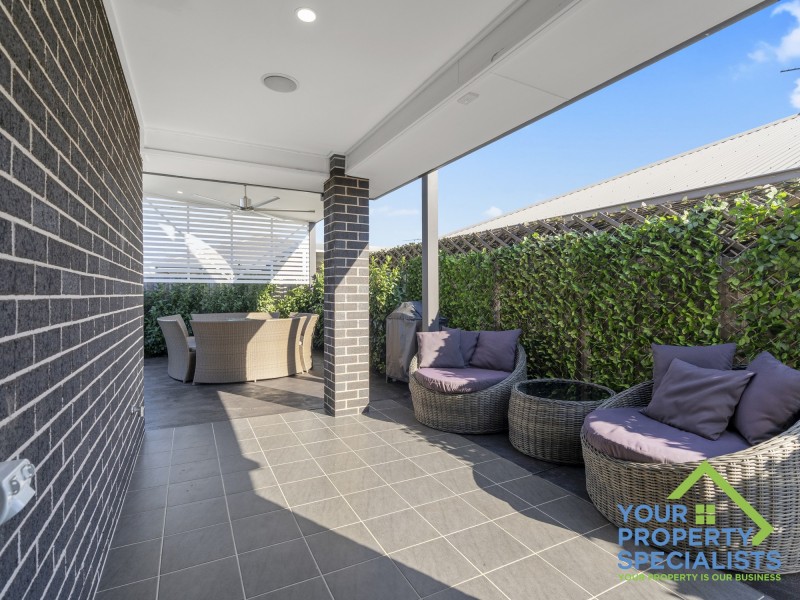 39 Kingsman Avenue, Elderslie NSW 2570