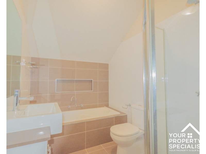 11/113-123 Menangle Street, Picton NSW 2571