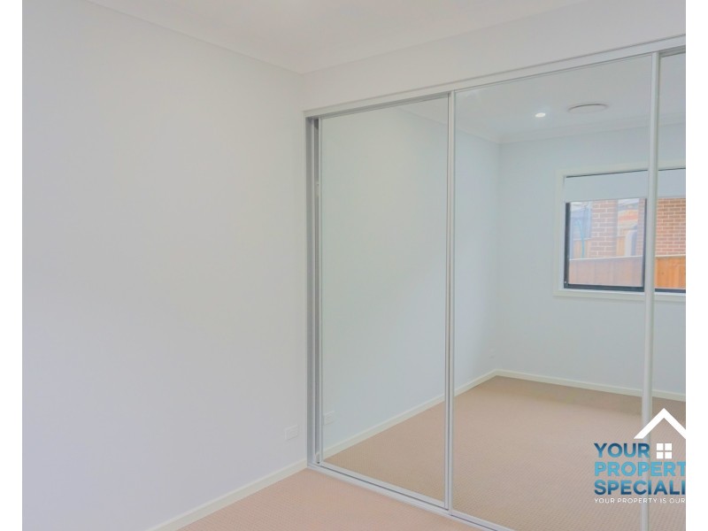 12 Casimer Avenue, Elderslie NSW 2570