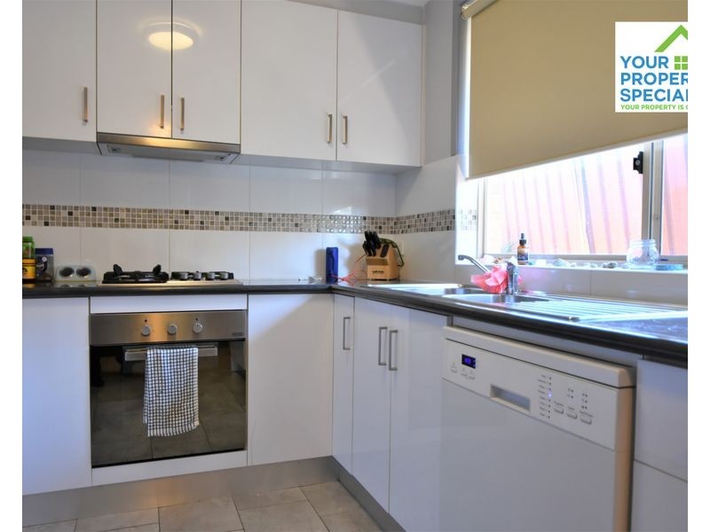 2 Rigelsford Street, Mount Annan NSW 2567