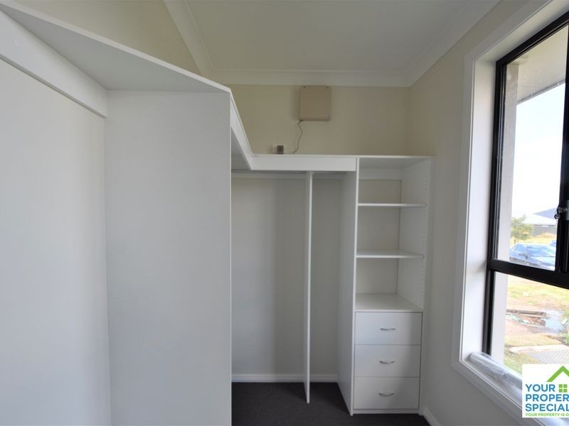 13 Geddes Street, Spring Farm NSW 2570