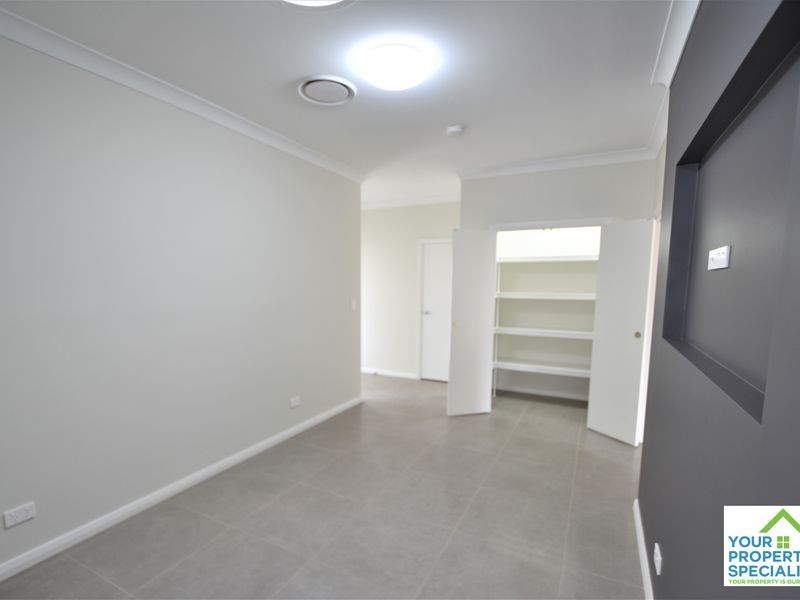 13 Geddes Street, Spring Farm NSW 2570