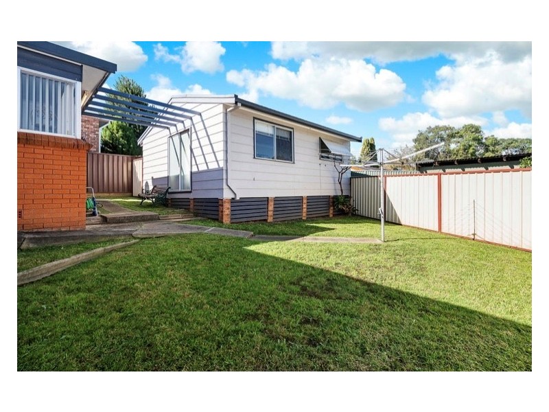 24 Dobroyd Avenue, Camden NSW 2570