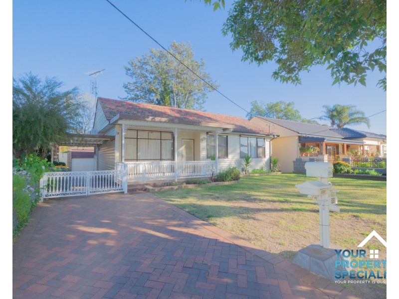 31 Clarence Street, Macquarie Fields NSW 2564