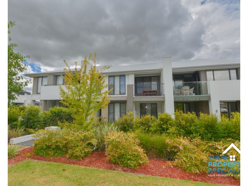 11 Mills lane, Oran Park NSW 2570