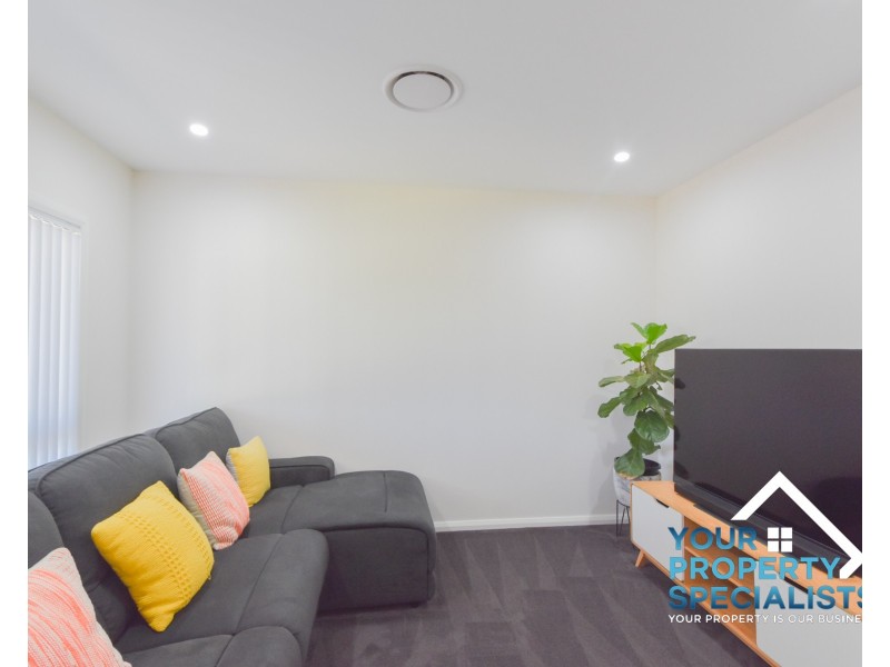 4 Fleming Street, Spring Farm NSW 2570