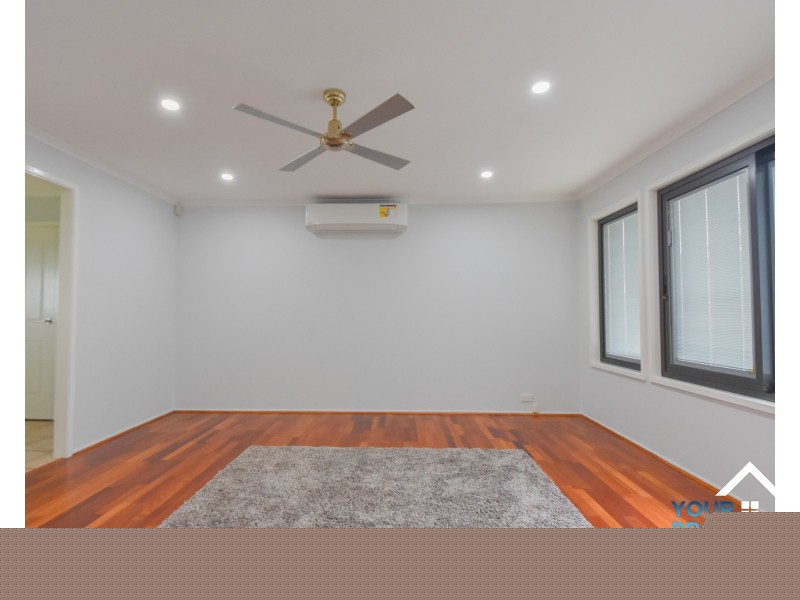 6 Balook Crescent, Bradbury NSW 2560