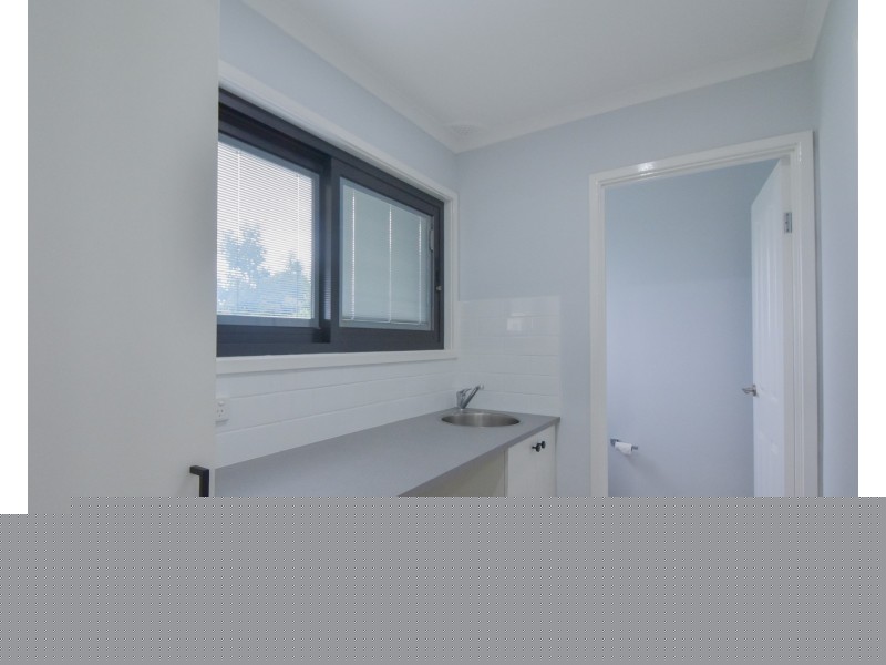 6 Balook Crescent, Bradbury NSW 2560