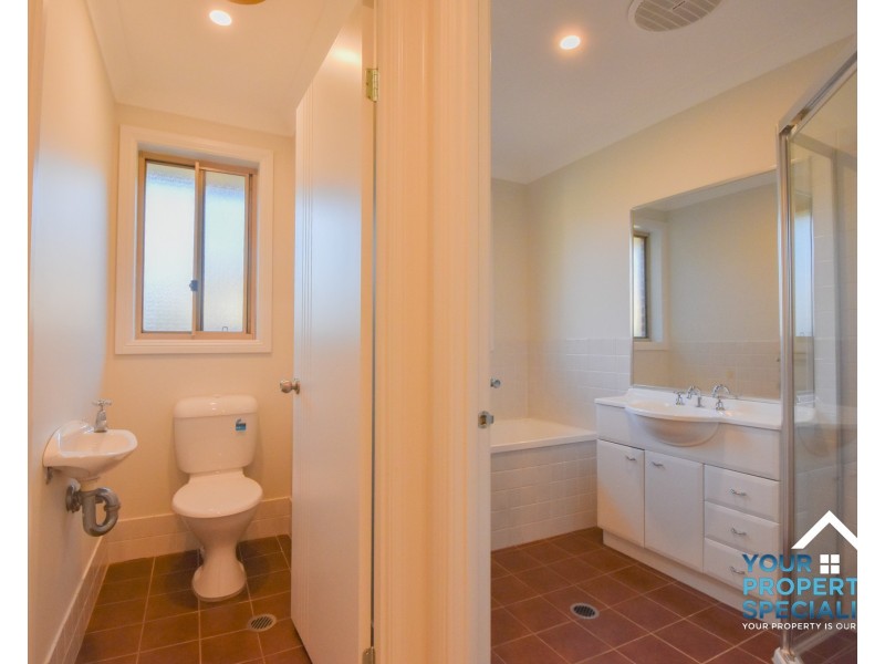 2/74 Evan Street, Penrith NSW 2750