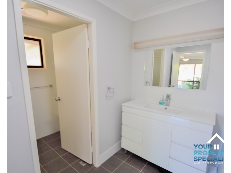 224 Junction Road, Ruse NSW 2560