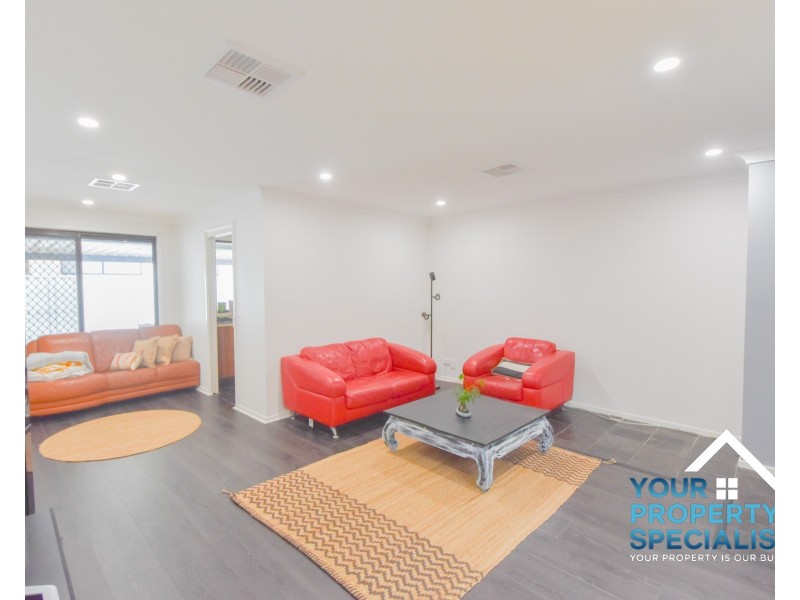 39 Mcewan Circuit, Mount Annan NSW 2567